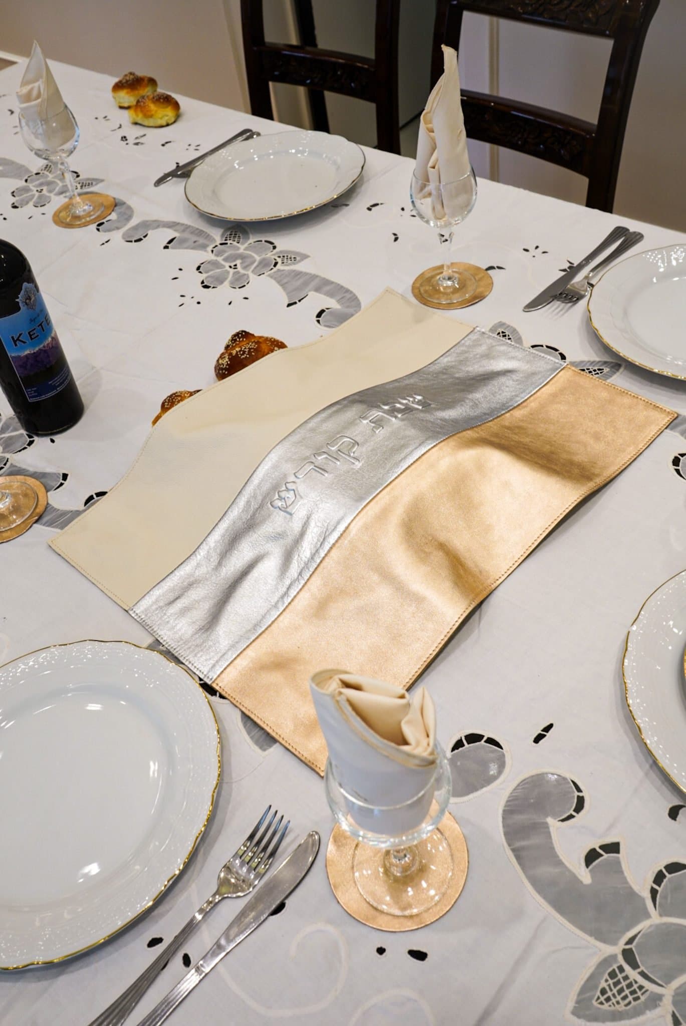 White Silver and Gold Metallic Leather Challah Cover CH20, photo 1