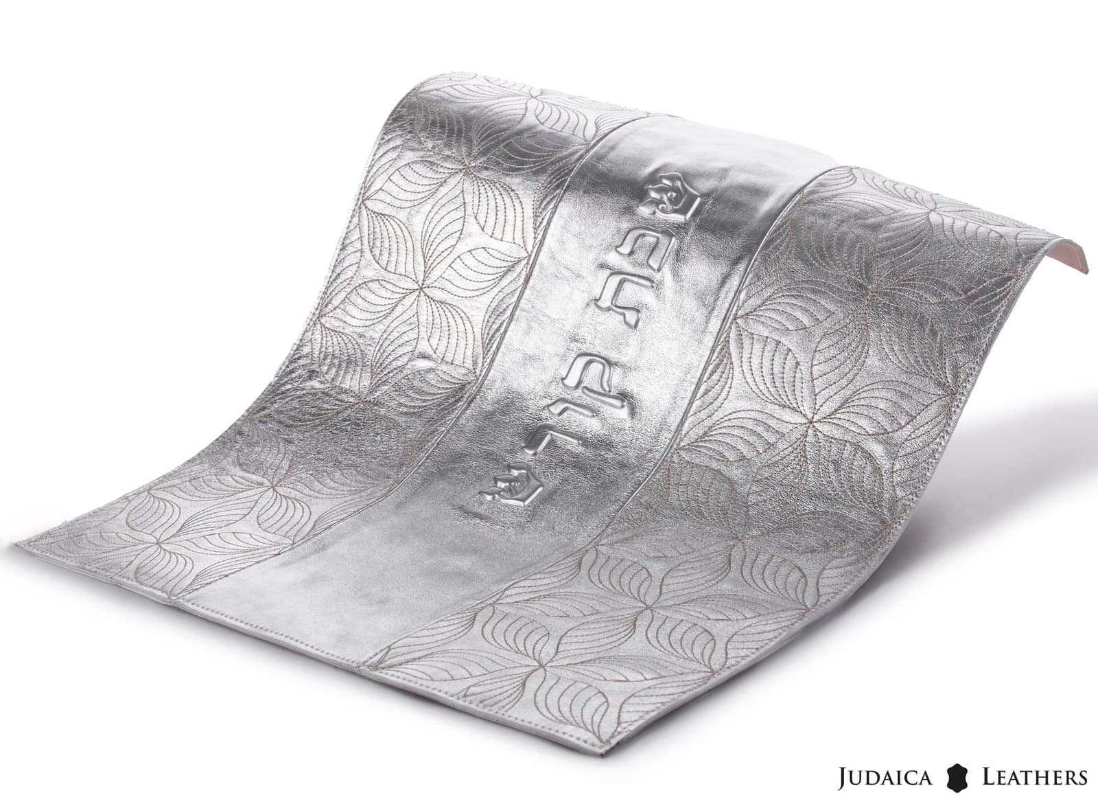 Metallic Silver Leather Challah Cover with Quilted Pattern CH15, thumbnail 3