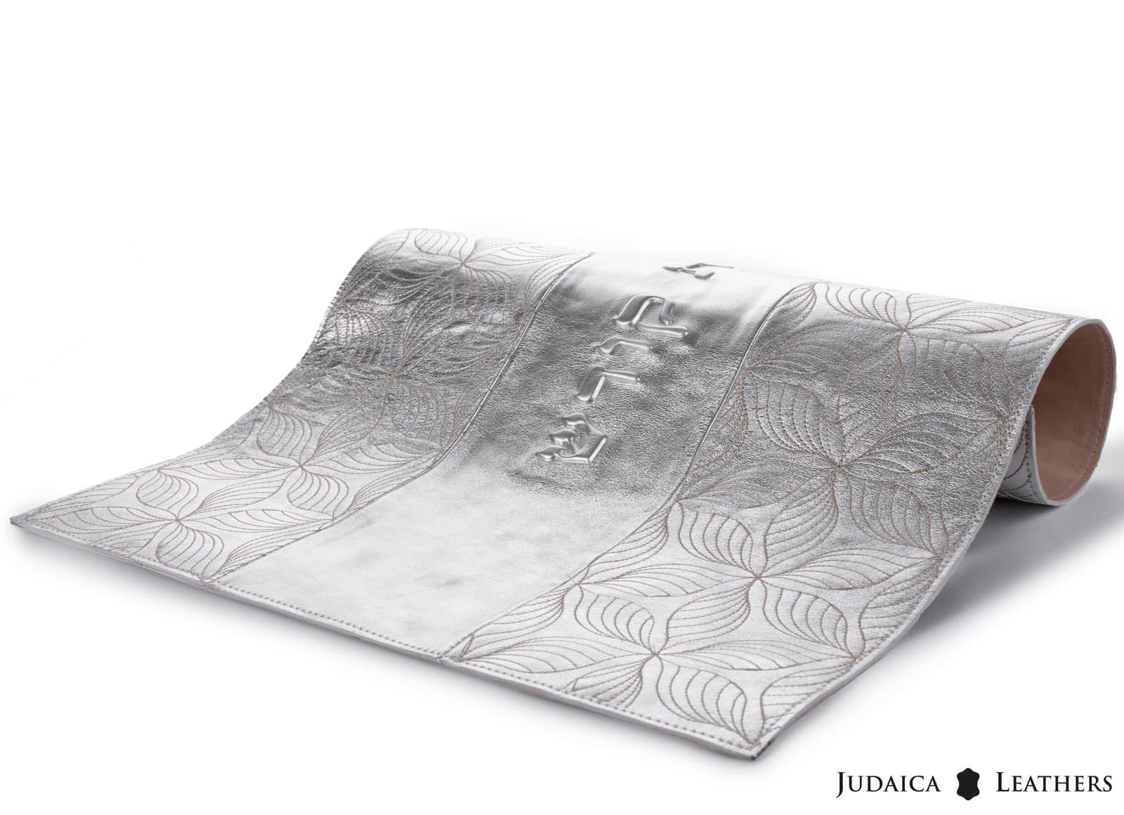 Metallic Silver Leather Challah Cover with Quilted Pattern CH15, thumbnail 2